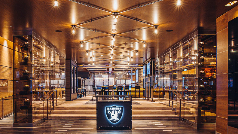 Raiders Tavern & Grill | M Resort Spa Casino