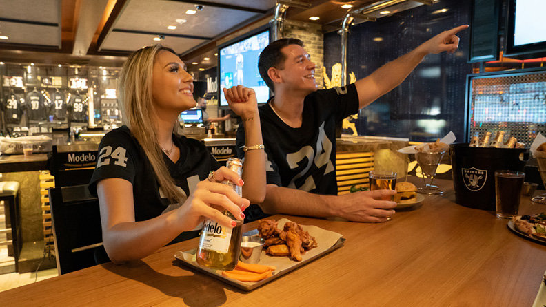 Fans at Raiders Tavern