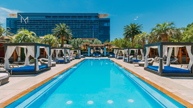 M Pool with Daybeds